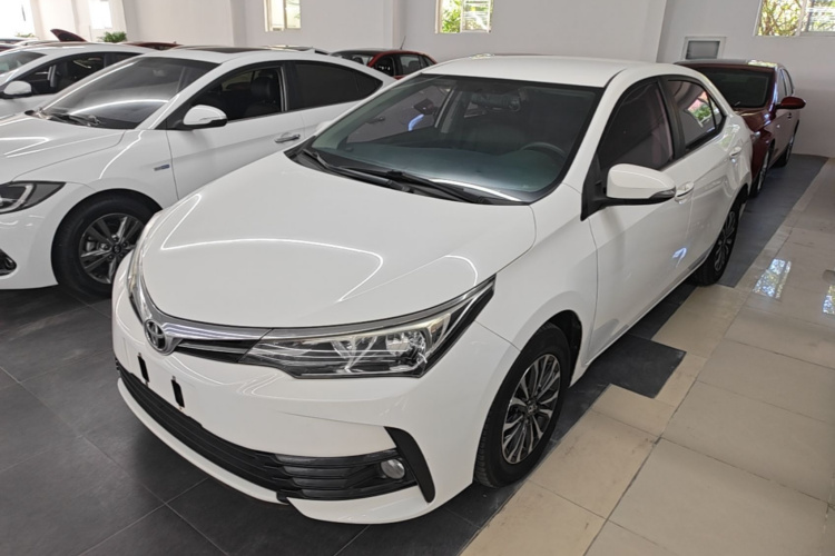 Toyota Corolla 2018 #2 Toyota Corolla 2018 car image #2