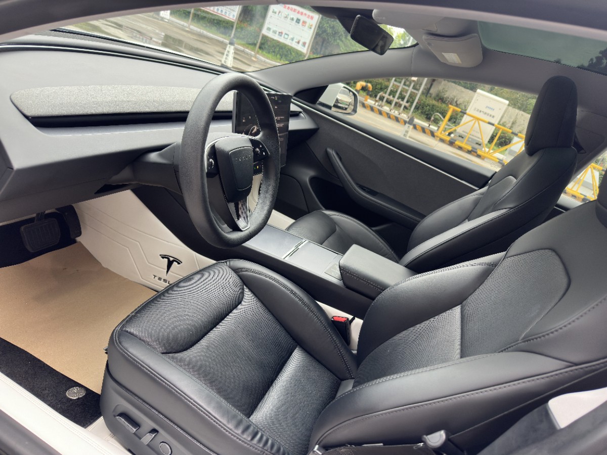 Tesla Model 3 2024 #4 Tesla Model 3 2024 car image #4