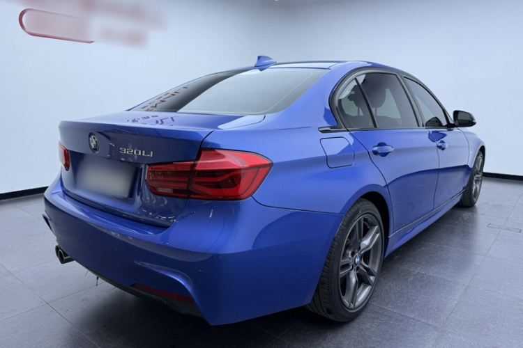 BMW 3 Series 2019 #8 BMW 3 Series 2019 car image #8