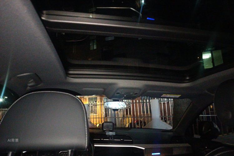 Audi Q3 2025 car image #20