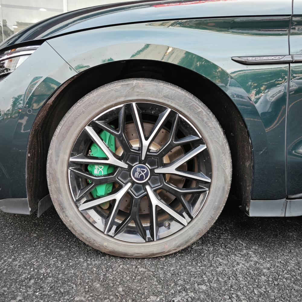 BYD Han 2023 car image #12
