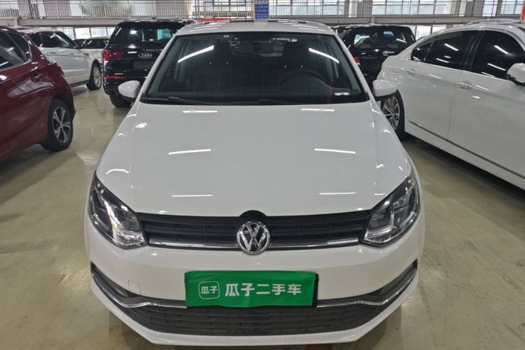 Volkswagen Polo 2018 car image #3
