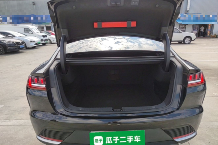 BYD Han 2022 car image #19