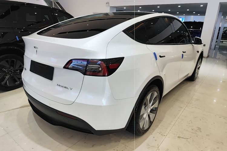 Tesla Model Y 2022 #7 Tesla Model Y 2022 immagine di auto #7