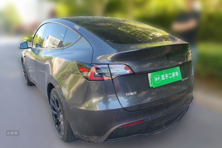 Tesla Model Y 2023 #5 Tesla Model Y 2023 car image #5