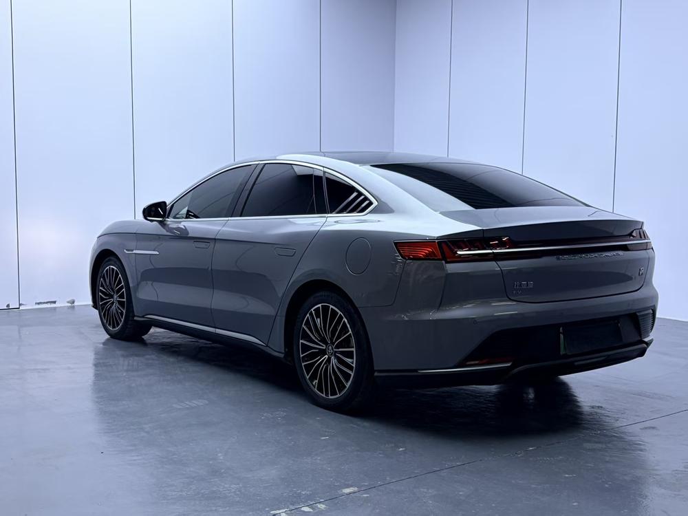 BYD Han 2022 imagen de coche #4