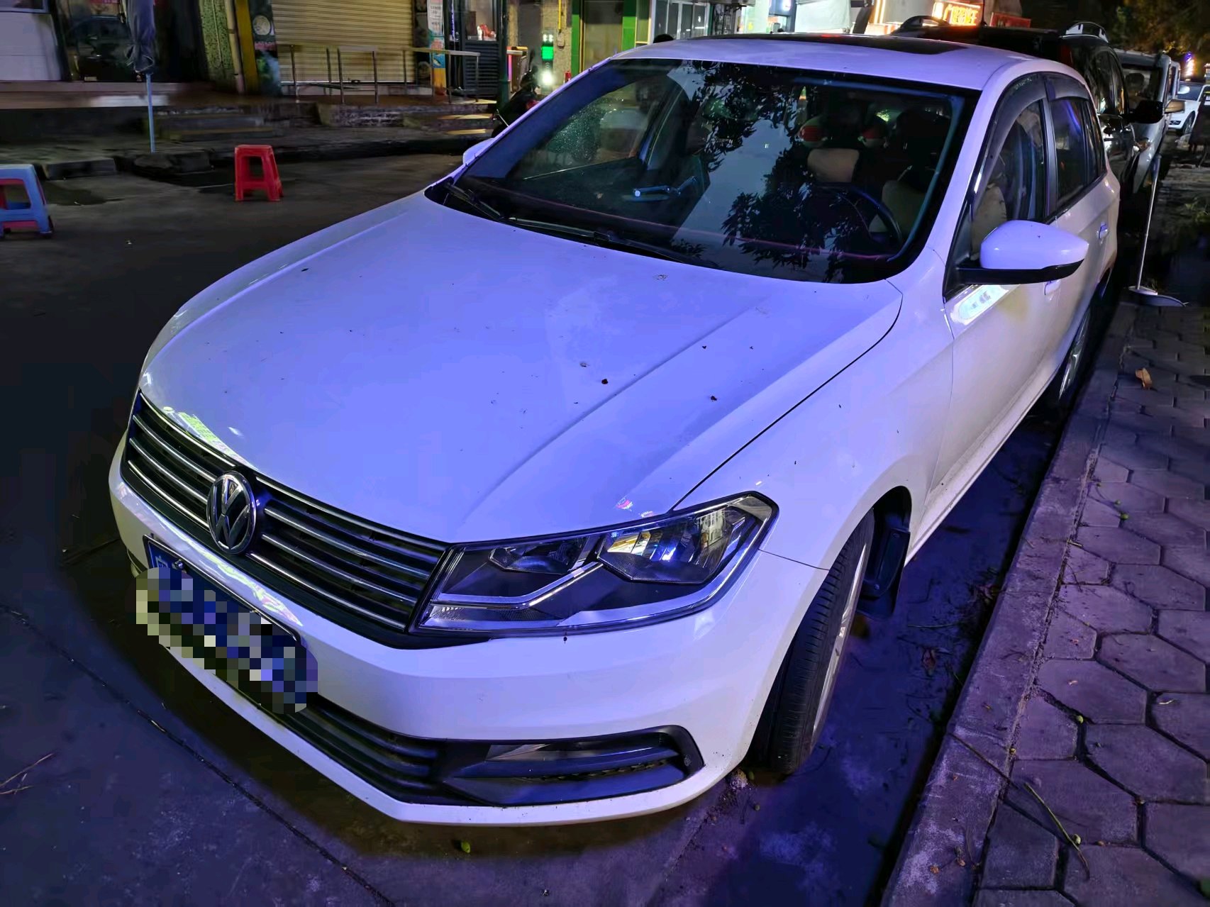 Volkswagen Santana 2017 car image 