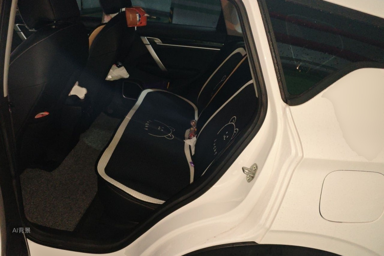 GEELY Coolray 2025 #19 GEELY Coolray 2025 car image #19