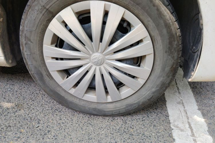 Volkswagen Santana 2021 car image #9