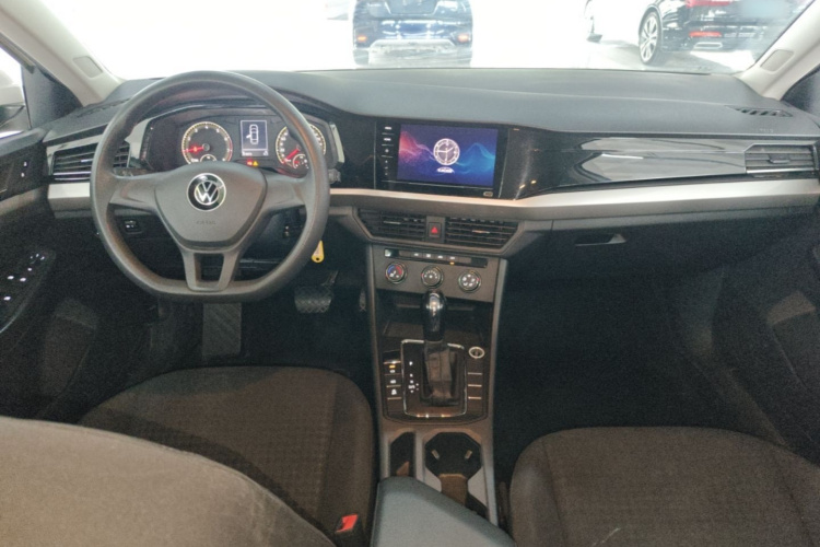 Volkswagen Bora 2022 car image #10
