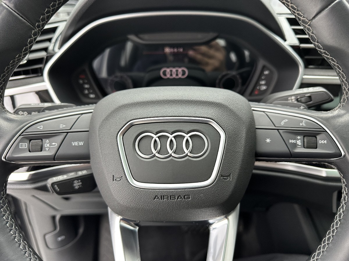 Audi Q3 2023 #13 Audi Q3 2023 car image #13