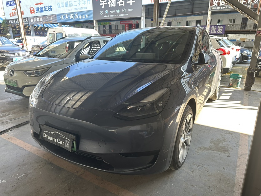 Tesla Model Y 2023 Tesla Model Y 2023 car image