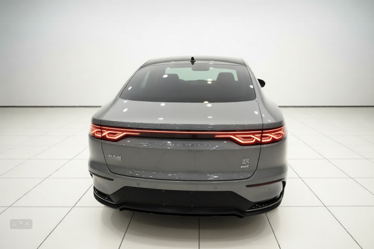 BYD Han 2025 car image #6