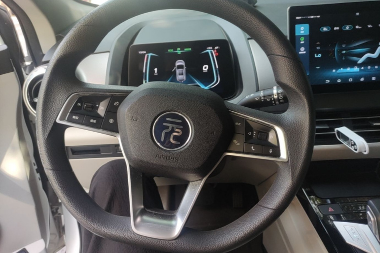 BYD Yuan Pro 2021 car image #11