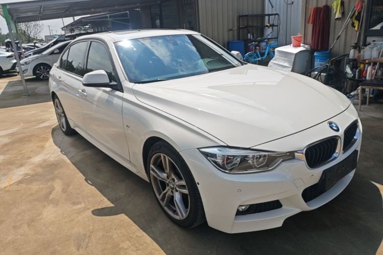 BMW 3 Series 2018 #6 BMW 3 Series 2018 car image #6