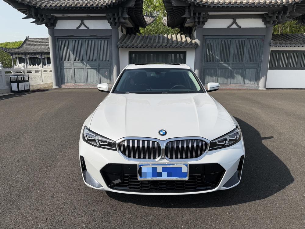 BMW 3 Series 2023 car image #2