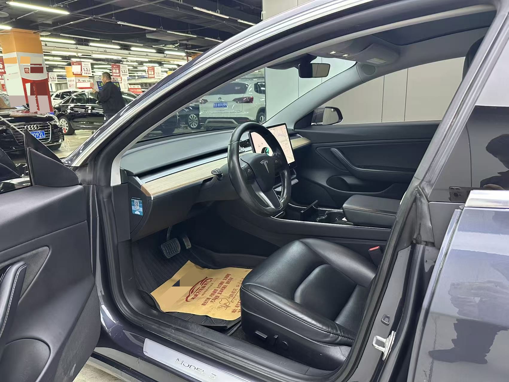 Tesla Model 3 (Imported) 2019 #9 Tesla Model 3 (Imported) 2019 car image #9