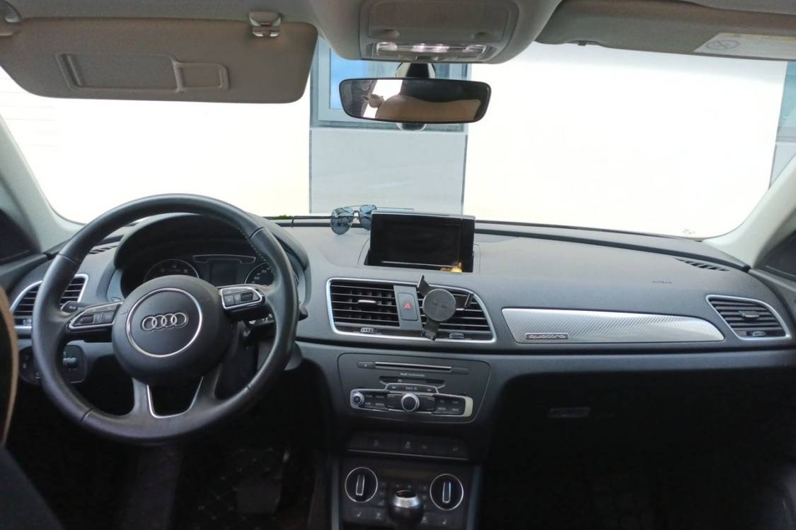 Audi Q3 2018 #23 Audi Q3 2018 car image #23