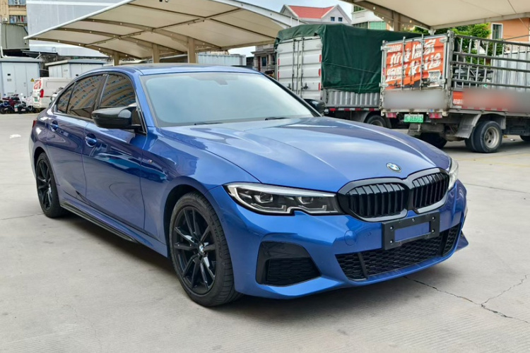 BMW 3 Series 2020 car image #4