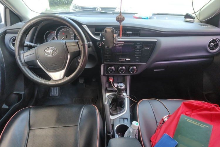 Toyota Corolla 2017 #7 Toyota Corolla 2017 car image #7