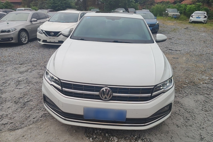 Volkswagen Bora 2019 car image #3