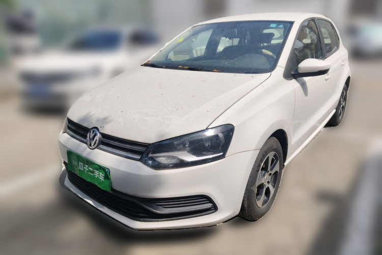 Volkswagen Polo 2018 car image #2