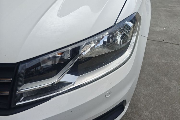 Volkswagen Santana 2019 #22 Volkswagen Santana 2019 car image #22