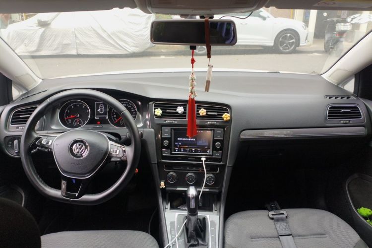 Volkswagen Golf 2018 #7 Volkswagen Golf 2018 car image #7