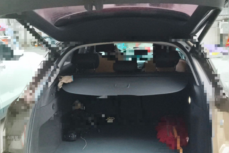 Audi Q3 2016 car image #21