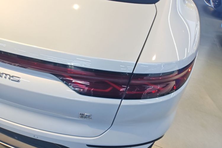 BYD Han 2024 car image #8