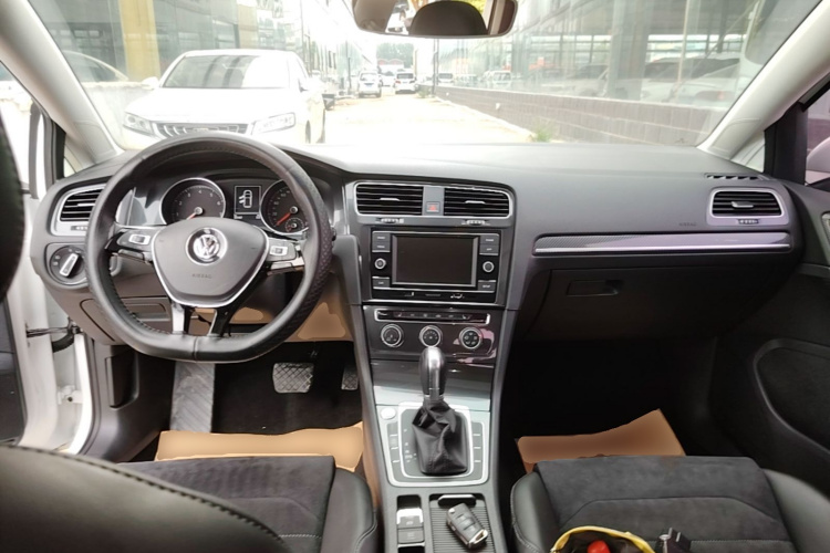 Volkswagen Golf 2018 #10 Volkswagen Golf 2018 car image #10