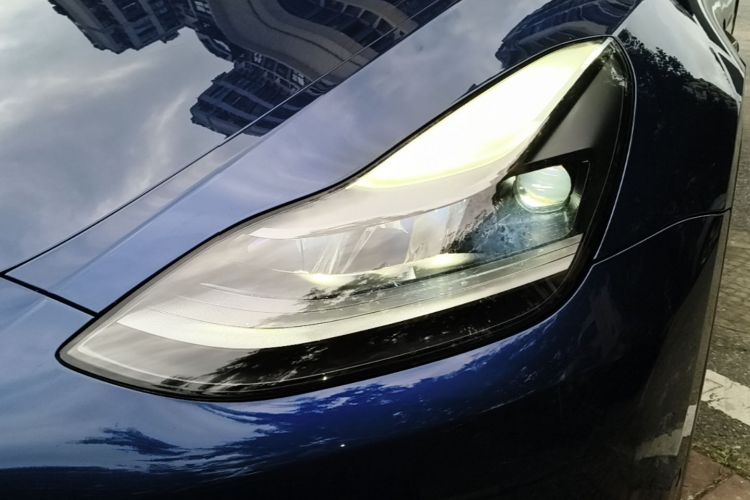 Tesla Model Y 2021 #23 Tesla Model Y 2021 car image #23