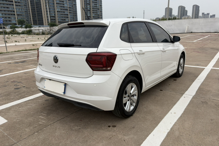 Volkswagen Polo 2021 car image #7