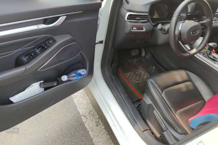 GEELY Emgrand 2023 #18 GEELY Emgrand 2023 car image #18