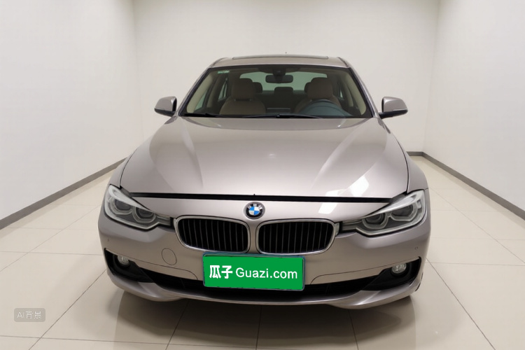 BMW 3 Series 2019 car image #3