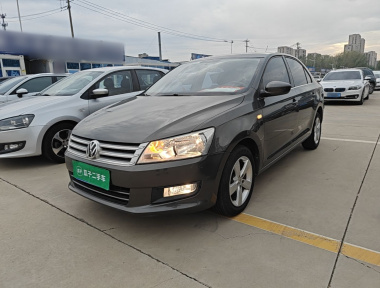 Volkswagen Santana 2015 Volkswagen Santana 2015 صورة سيارة