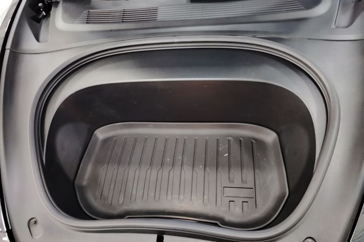 Tesla Model 3 2025 #22 Tesla Model 3 2025 car image #22