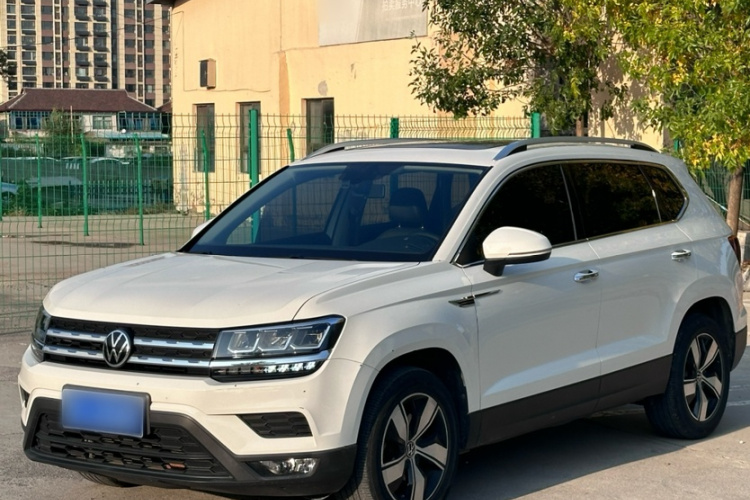 Volkswagen Tharu 2021 immagine di auto #2