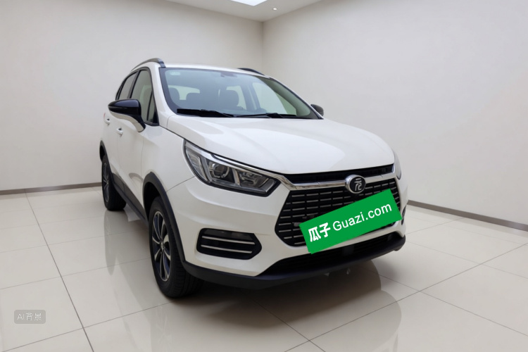 BYD Yuan New Energy 2019 #4 BYD Yuan New Energy 2019 car image #4