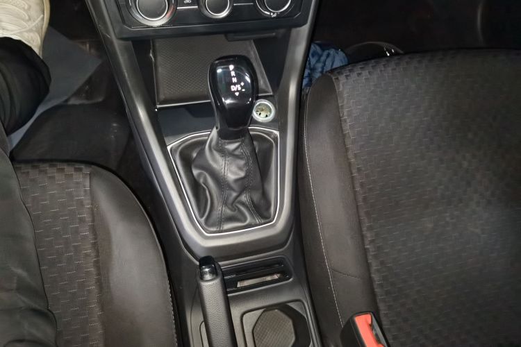 Volkswagen Tacqua 2020 car image #14