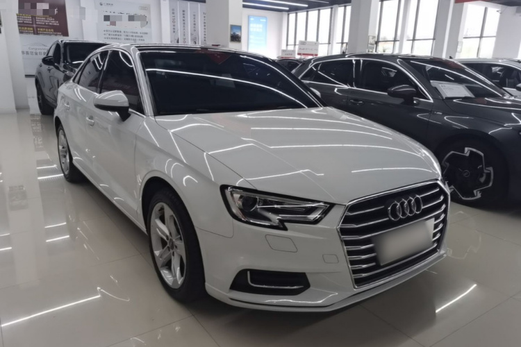Audi A3 2020 car image #4