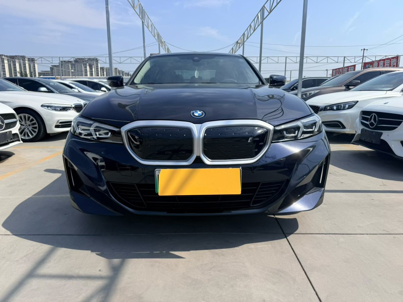 BMW i3 2022 #2 BMW i3 2022 car image #2