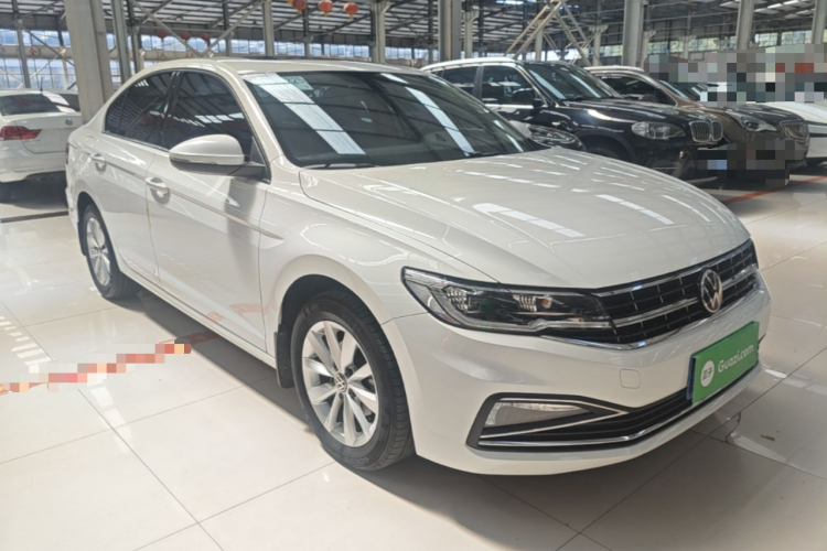 Volkswagen Bora 2022 immagine di auto #4