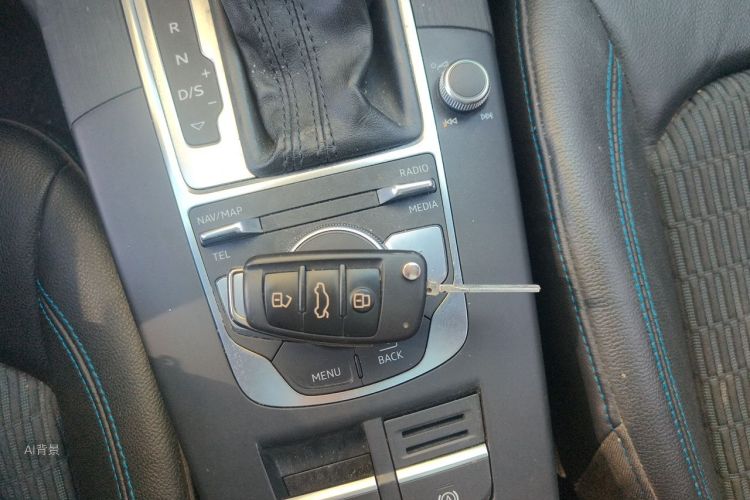 Audi A3 2019 car image #10