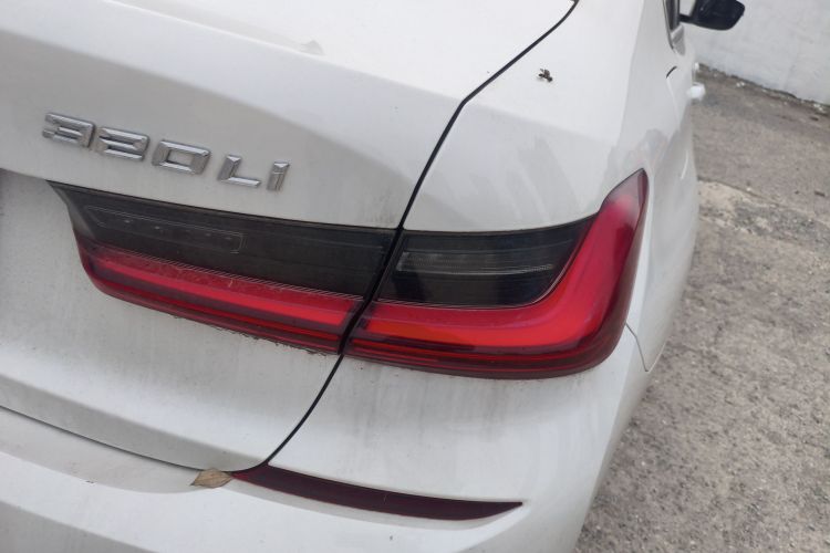 BMW 3 Series 2021 #8 BMW 3 Series 2021 car image #8