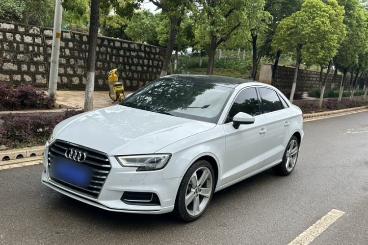 Audi A3 2020 immagine di auto #4