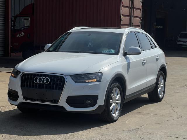Audi Q3 2014 car image #15