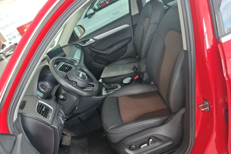 Audi Q3 2017 #19 Audi Q3 2017 car image #19