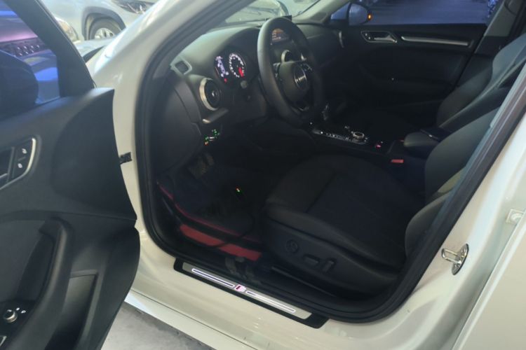 Audi A3 2019 #16 Audi A3 2019 car image #16