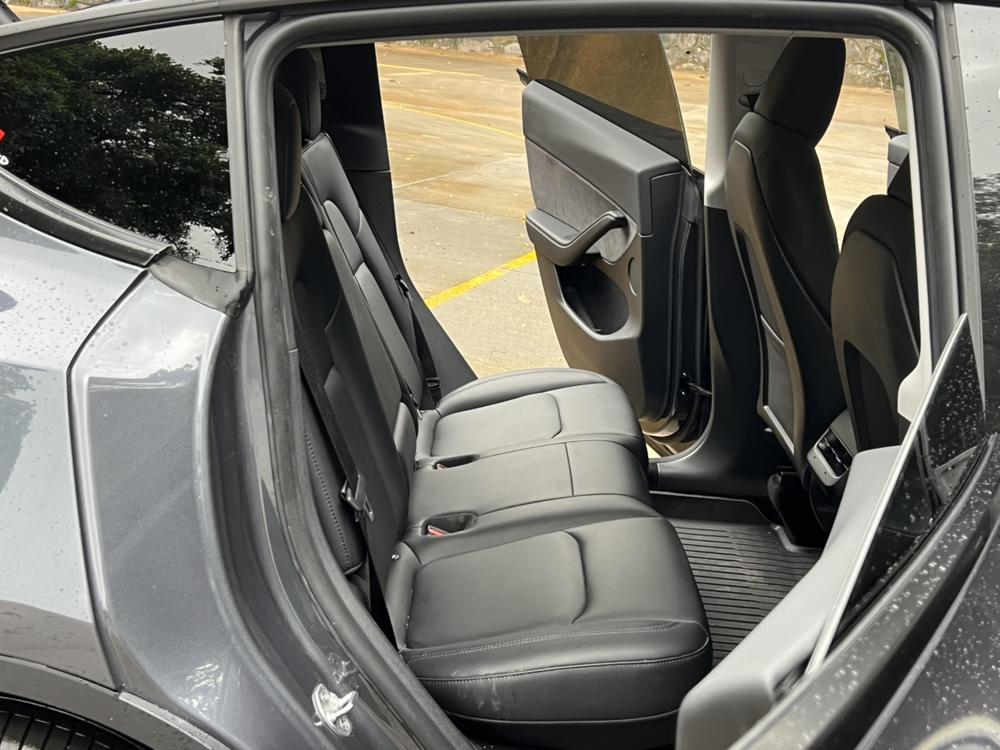 Tesla Model Y 2022 #24 Tesla Model Y 2022 car image #24
